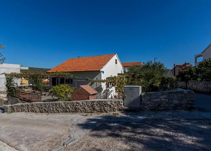 Lägenhet Charming With Private Garden And Terrace *