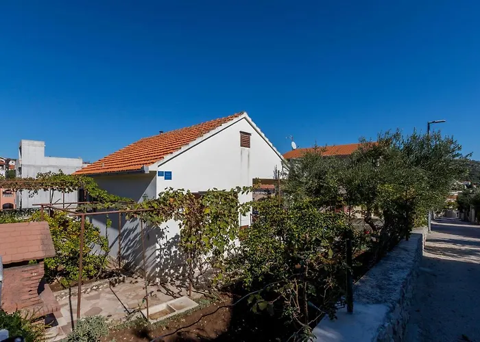 Lägenhet Charming With Private Garden And Terrace