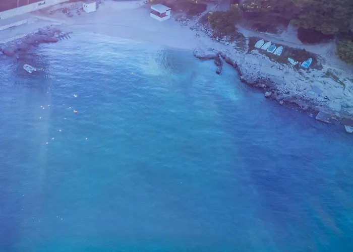 Charming With Private Garden And Terrace Apartment Trogir